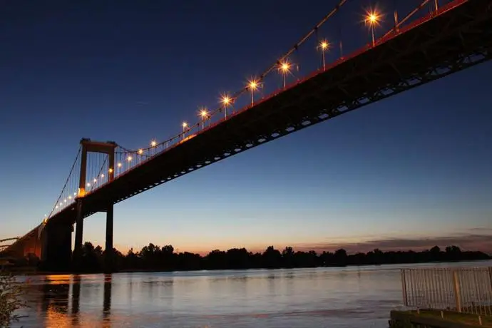 Campanile Bordeaux Nord - Le Lac 