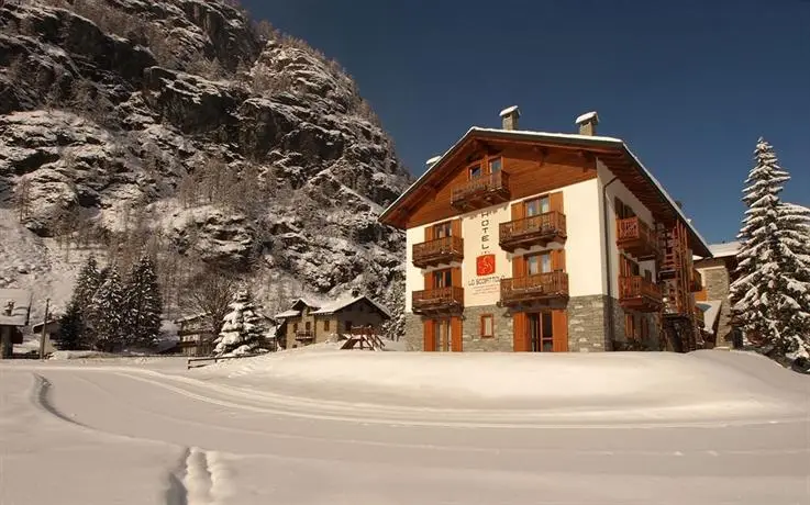 Hotel Lo Scoiattolo Gressoney-La-Trinite 