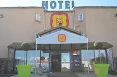 Hotel The Originals Macon Sud 