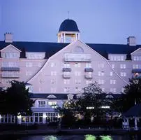 Disney's Newport Bay Club 