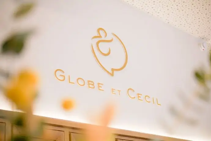 Globe Et Cecil 