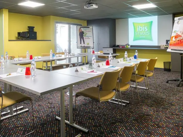 Ibis Styles Lyon Confluence 