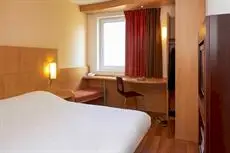 Ibis Nuits Saint Georges 