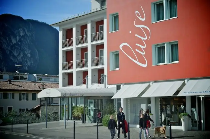 Hotel Luise Riva del Garda