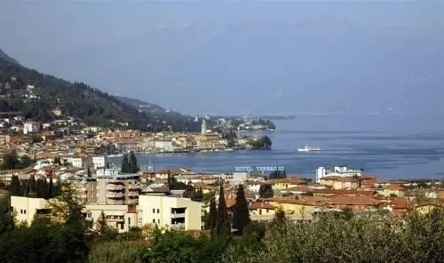 Lake Garda Hostel 