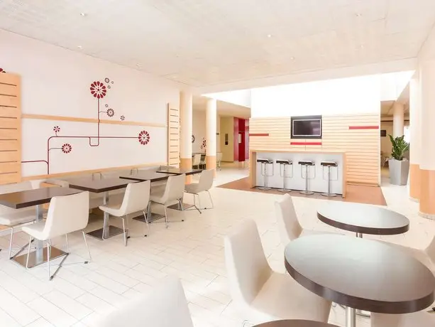 Ibis Paris Orly Rungis 