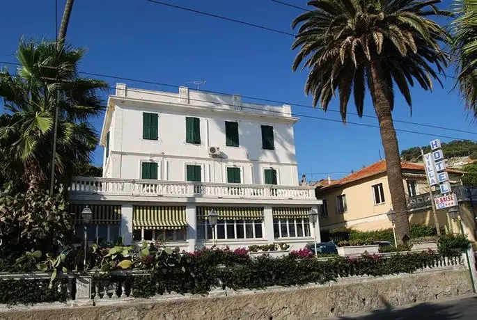 Hotel Villa La Brise