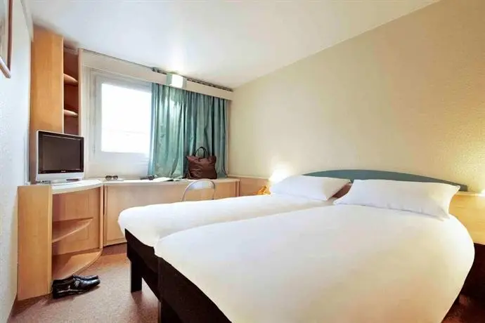 Ibis Mulhouse Ile Napoleon 