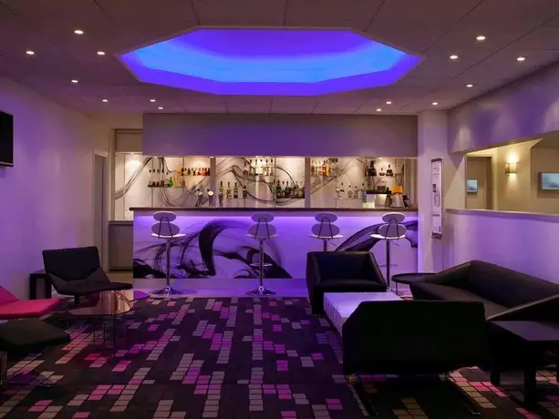 Novotel Fontainebleau Ury 