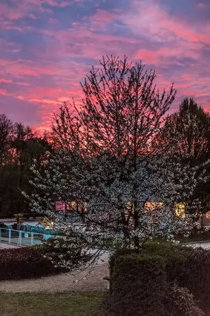 Novotel Fontainebleau Ury 