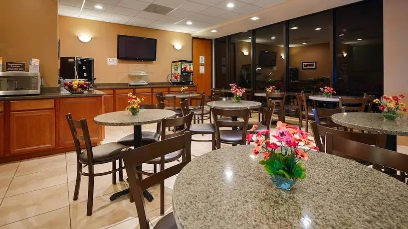 Best Western Sterling Hotel - Charlotte 