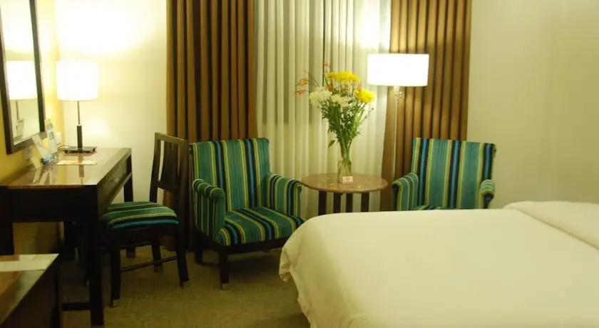 Days Hotel by Wyndham Iloilo