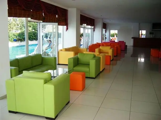 Kristal Beach Hotel 