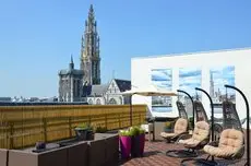 Hilton Antwerp Old Town 