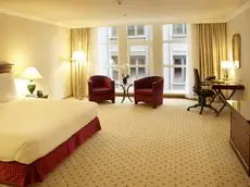 Hilton Antwerp Old Town 