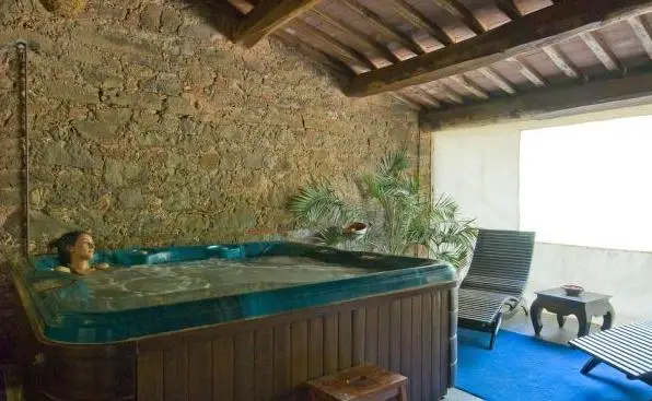 Antico Casale di Montegualandro & Spa 