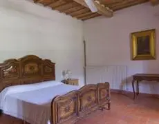 Antico Casale di Montegualandro & Spa 