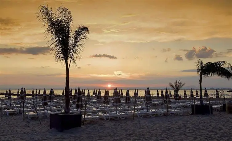 Hotel Les Bains de Camargue 