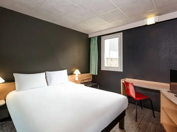 Ibis Lannion 