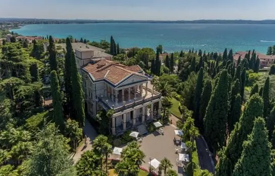 Villa Cortine Palace Hotel