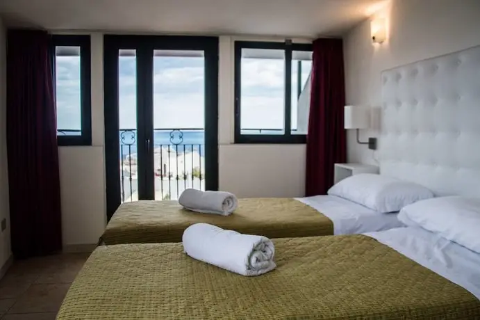 Hotel Villa Linda Giardini Naxos 