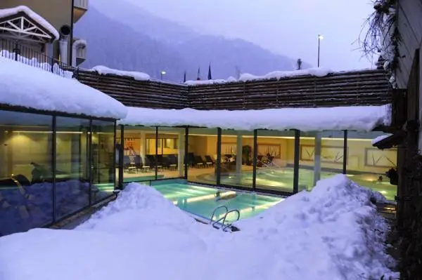 Alpholiday Dolomiti Wellness & Fun Hotel 