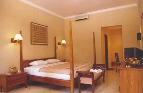 Hotel Puri Bambu 