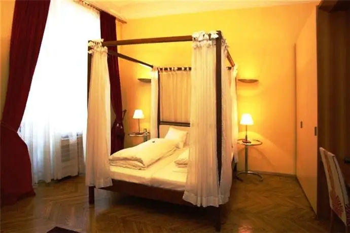 Boutique Hotel Dom - Rooms & Suites