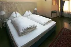 Boutique Hotel Dom - Rooms & Suites 