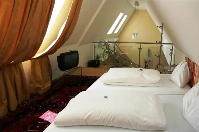 Boutique Hotel Dom - Rooms & Suites 