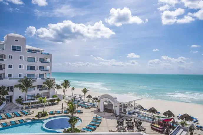 Gran Caribe All Inclusive Panama Jack Resorts Cancun