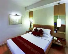 Savera Hotel 