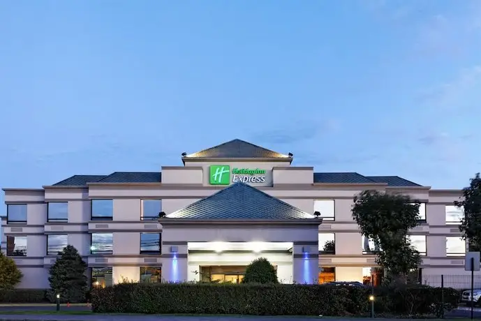 Holiday Inn Express - Concepcion