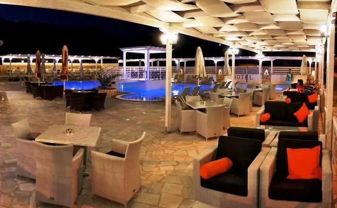 Aphrodite Beach Hotel 