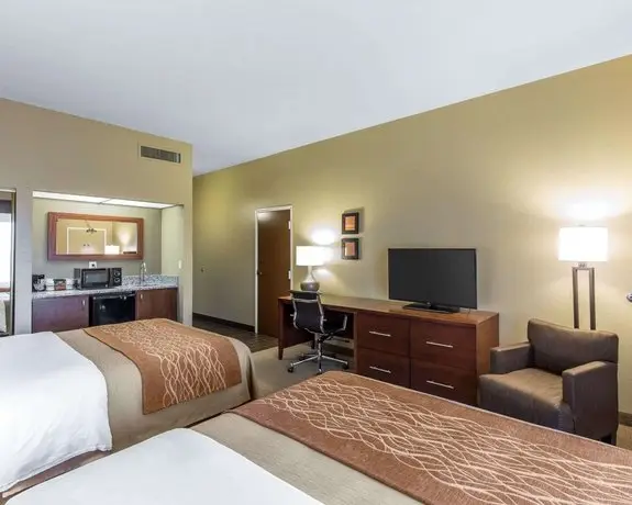 Comfort Inn & Executive Suites Naples