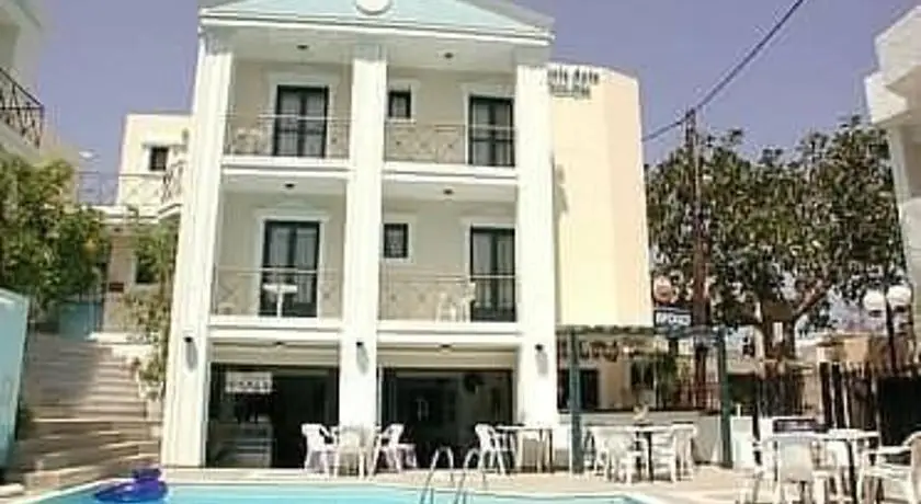 Renia Hotel-Apartments