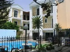 Renia Hotel-Apartments 