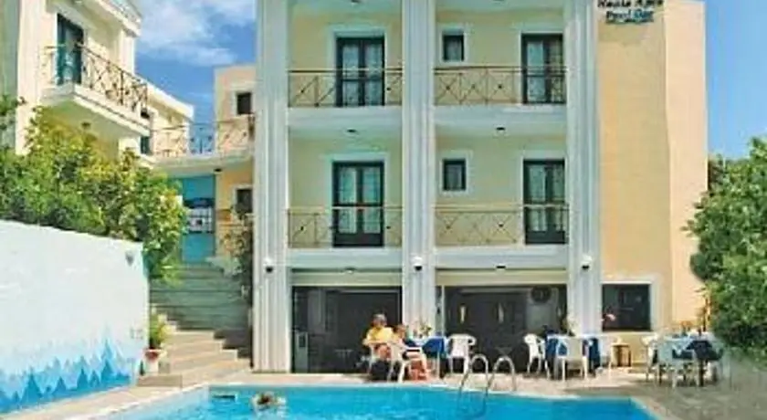 Renia Hotel-Apartments 