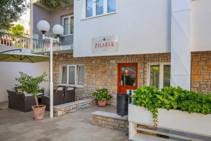 Aparthotel Pharia