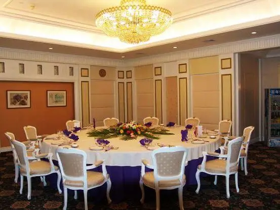 Huanghai Hotel Qingdao 