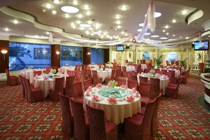 Xiamen Huaqiao Hotel 