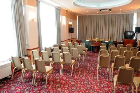 Holiday Inn Skopje 