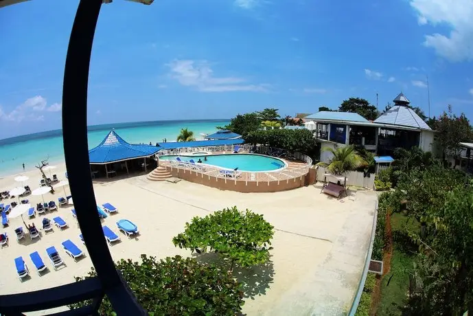 Negril Treehouse Resort 