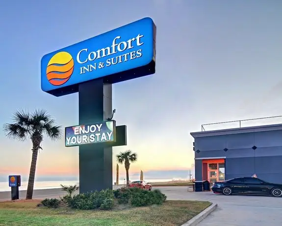 Comfort Inn & Suites Beachfront 