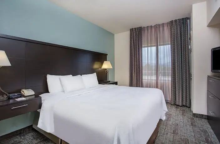 Staybridge Suites Chattanooga Downtown - Convention Center 