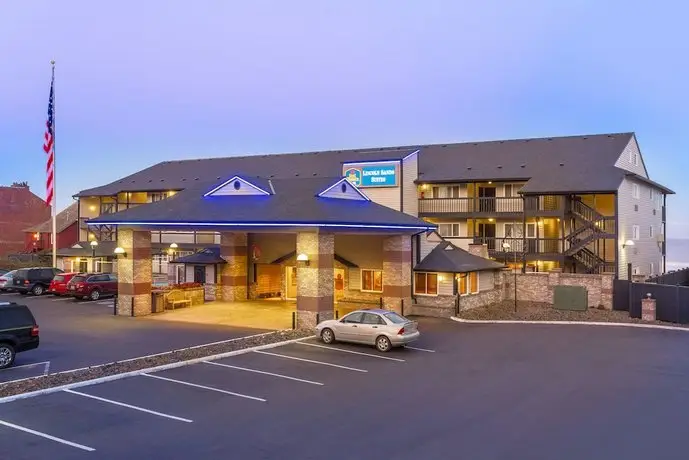 Best Western Plus Lincoln Sands Oceanfront Suites 