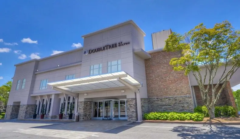 DoubleTree by Hilton Hotel Raleigh - Brownstone - University