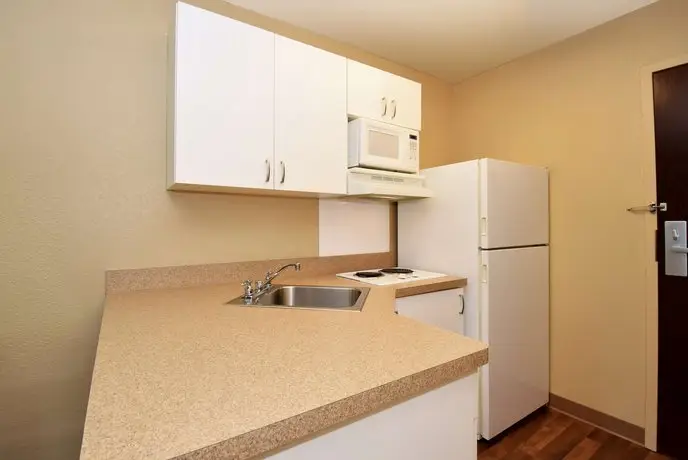 Extended Stay America - Raleigh - Cary - Regency Parkway North 