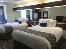 Microtel Inn & Suites by Wyndham Indianapolis Airport 