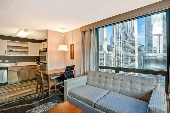 Homewood Suites by Hilton Chicago-Downtown 